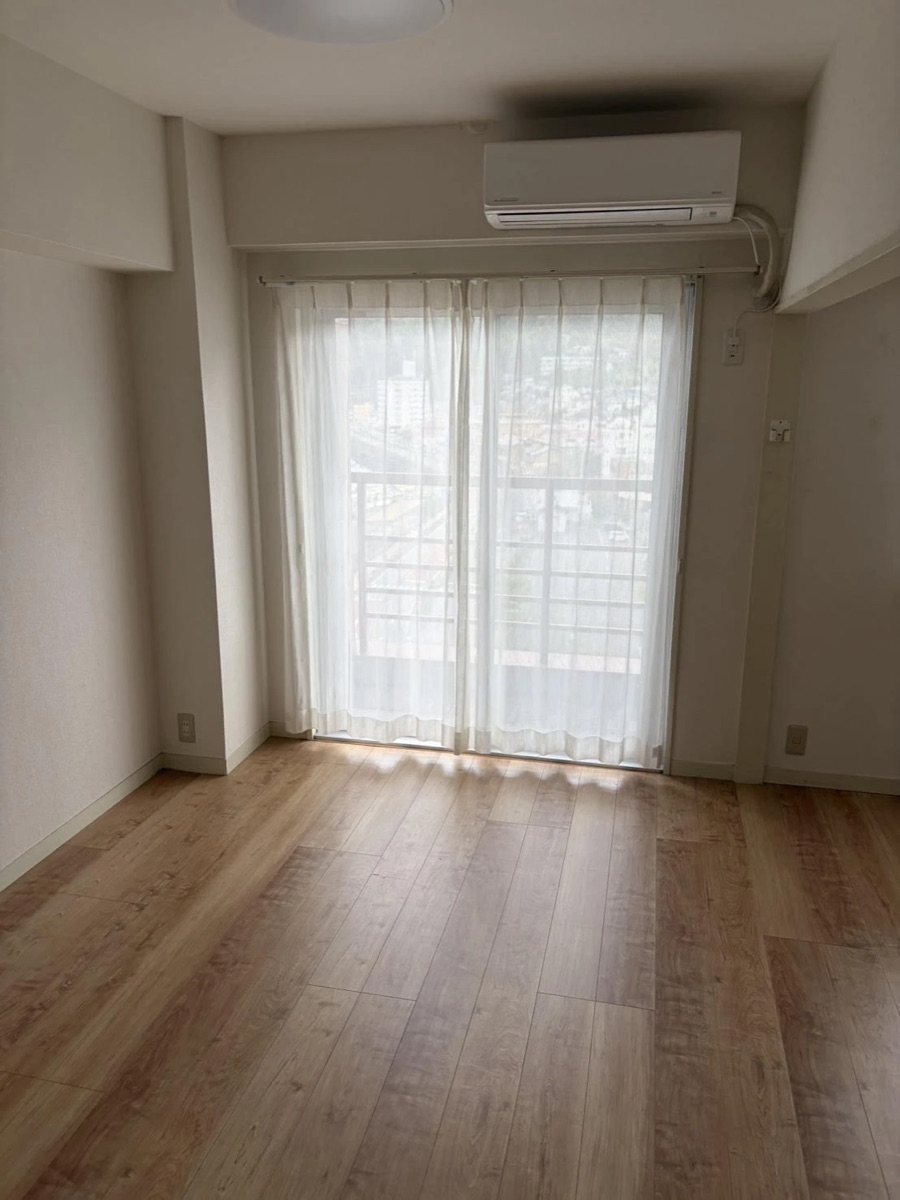 ルームエアコン取替 施工前